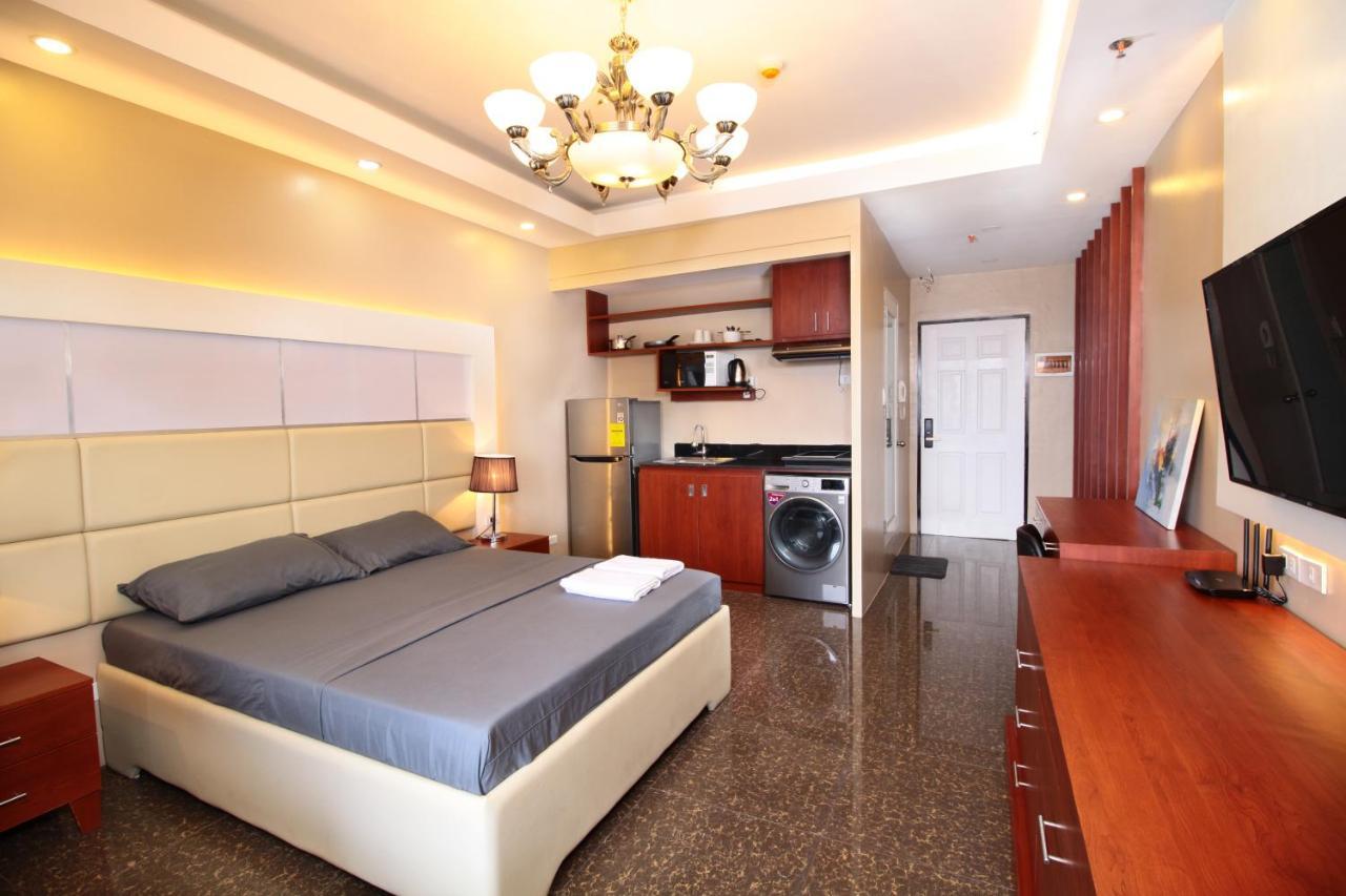 Malate Bayview Mansion City View Манила Экстерьер фото