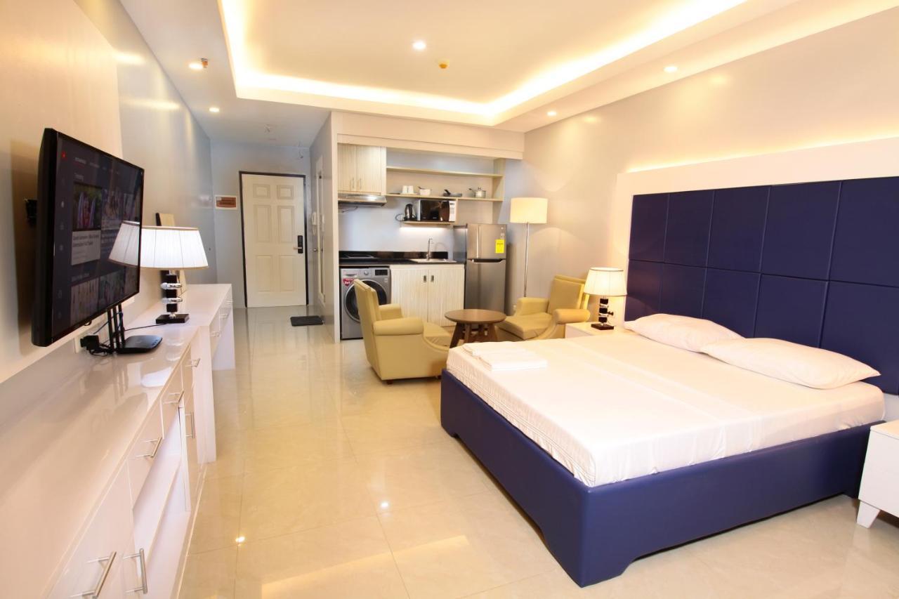 Malate Bayview Mansion City View Манила Экстерьер фото